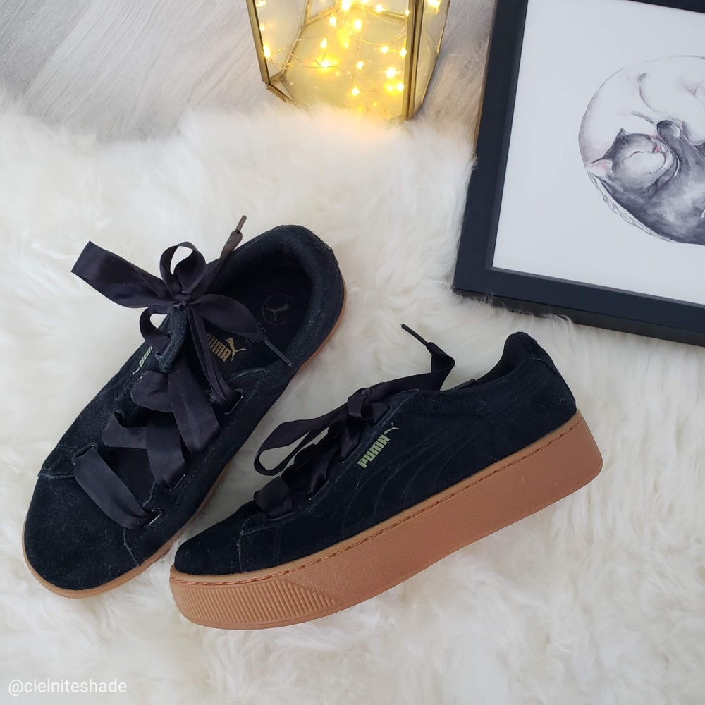 PUMA Vikky Stacked Black Ribbon Lace Sneaker